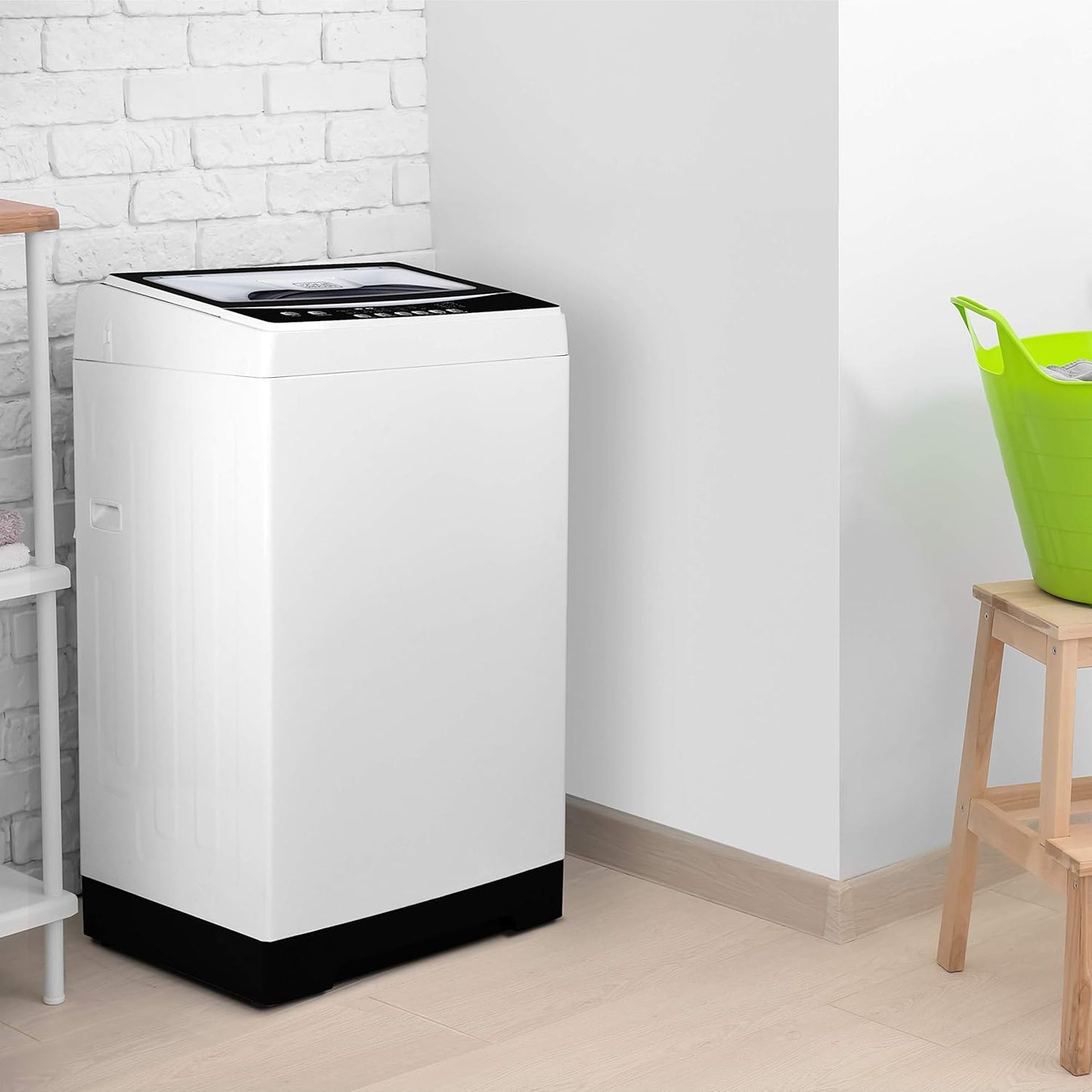 BLACK+DECKER Small Portable Washer, Washing Machine for Household Use, Portable Washer 1.7 cu.Ft with 8 Cycles, Transparent Lid & LED Display