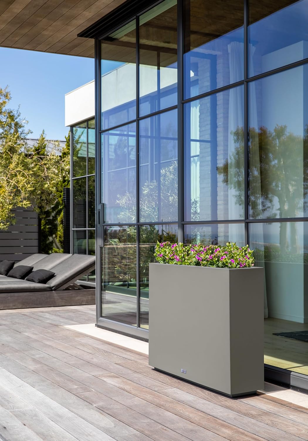 Veradek Block Series Span Plastic Planter - Tall Rectangular Planter for Indoor or Outdoor Patio/Porch | Durable All-Weather with Removable Insert Bucket | Modern Design for Plants, Flowers, Garden