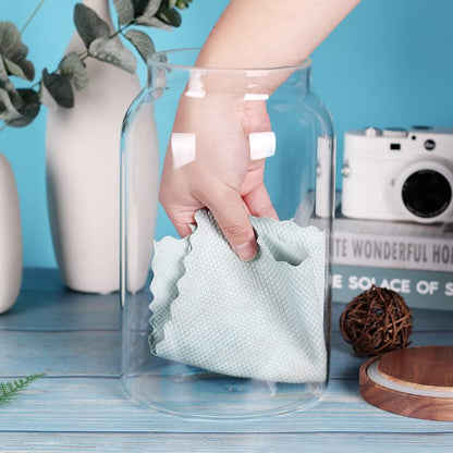 1 Gallon Glass Jar with Airtight Lid and Anti-Skid Bottom for Dry Food Storage