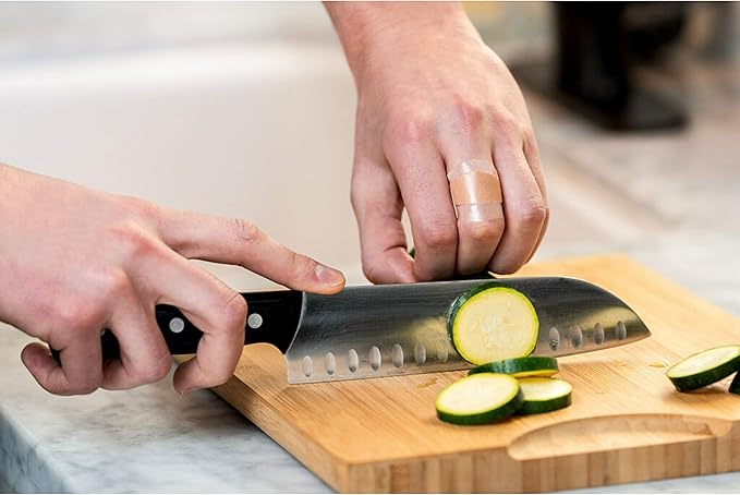 Nexcare Waterproof Clear Bandages, Covers And Protects, Assorted Sizes, 3 Packs, 150 Count