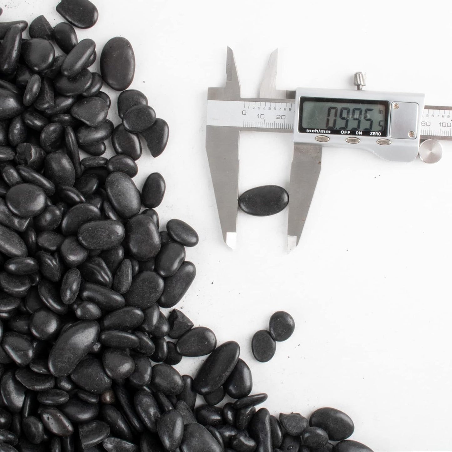 CJGQ Black Pebbles for Plants 7lb Bulk Bag Aquarium Gravel 0.5"- 1" Decorative Polished Fish Tank Stone River Rocks