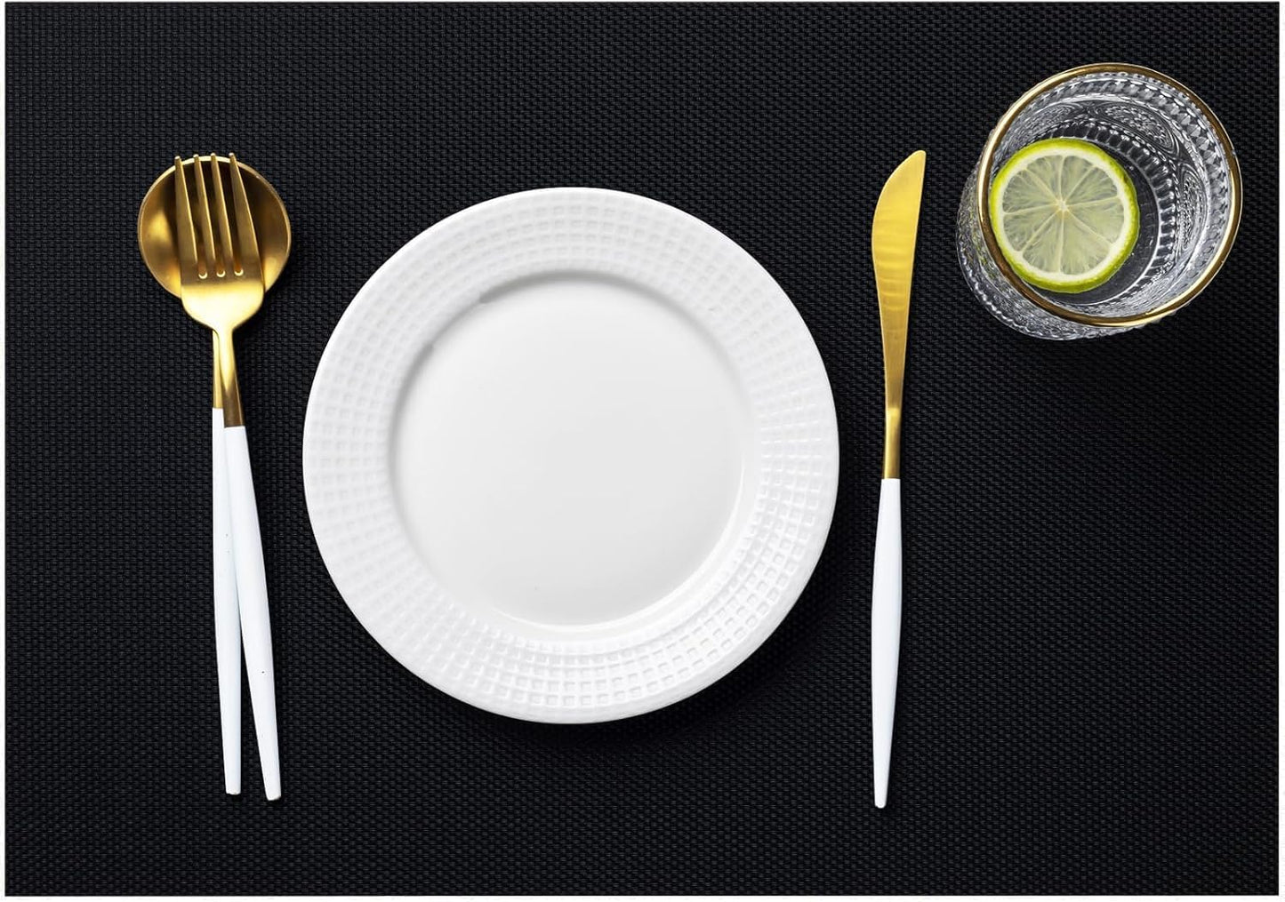 LEXMORE Placemats Set of 8 Vinyl/Plastic Woven Place Mats for Kitchen Table Indoor/Outdoor Washable Placemat Wipeable Dining Table Mats(A-Black)