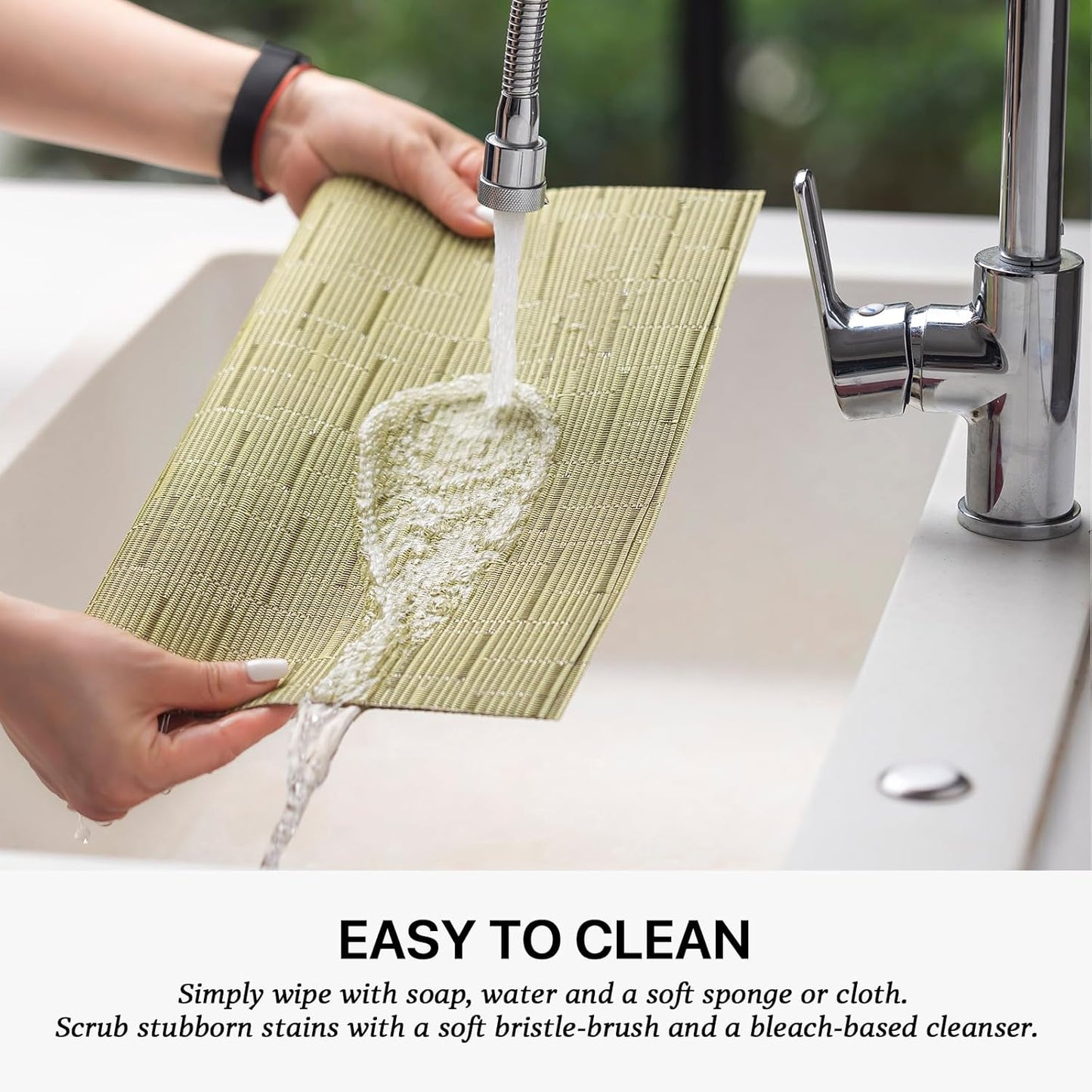 LEXMORE Placemats Set of 8 Vinyl/Plastic Woven Place Mats for Kitchen Table Indoor/Outdoor Washable Placemat Wipeable Dining Table Mats(Pea Green)