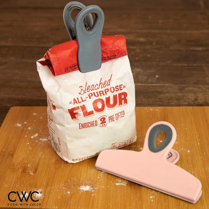 COOK WITH COLOR Bag Clips - Heavy Duty Chip Clip and Refrigerator Magnet Clips for Food Storage with Air Tight Seal Grip, Pink and Grey, Pack of 8