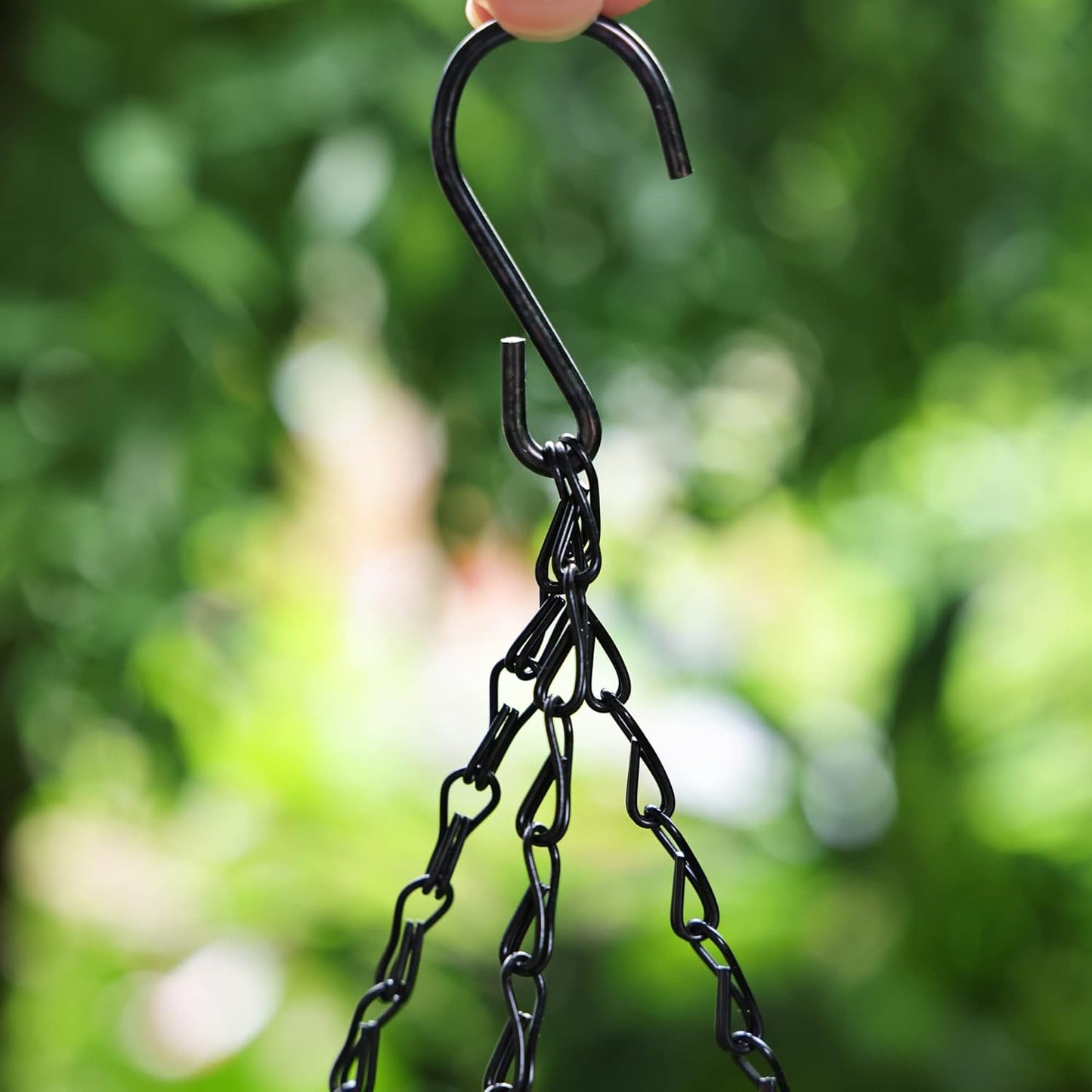 YIKUSH Hanging Planter for Indoor and Outdoor Plants 2 Pack 12 inch Flower Pot Plastic Plant Pot with Drainage Hole and Absorbing Tray（Terracotta）