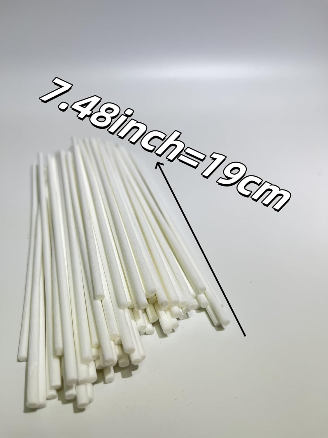 8PCS Reed Diffuser Bottles Empty, 40Pcs Reed Diffuser Stick, Diffuser Bottle Capacity 50ml (1.7oz) Diffuser Stick 3.5mm-190mm, Suitable for Home, Hotel, Restaurant, Office Aromatherapy Tasks