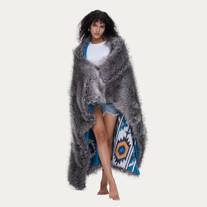 Luxury Plush Faux Fur Throw Blanket with Aztec Pattern, Super Warm, Fuzzy, Elegant, Fluffy Decoration Blanket for Couch, Armchair, Sofa and Bed, 60''x 80'', Teal