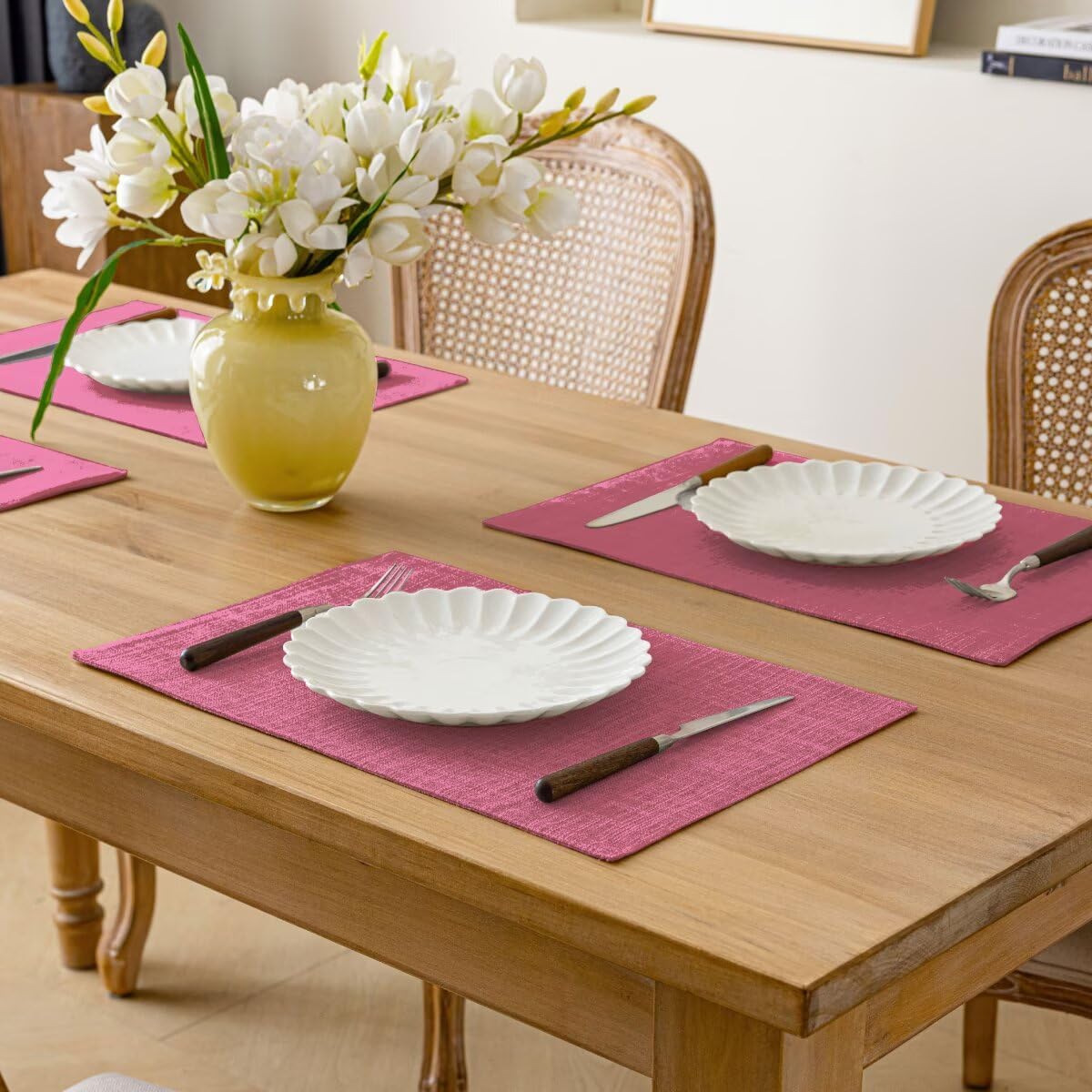 Placemats Set of 8, Bilayer Thickened Linen Place Mats Heat Resistant Machine Washable Wrinkle Free Carefully Selected Polyester Mats for Kitchen/Dining/Coffee Table (Pink)