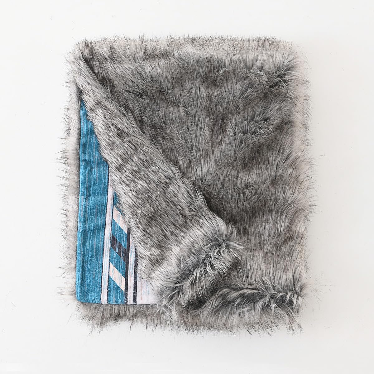 Luxury Plush Faux Fur Throw Blanket with Aztec Pattern, Super Warm, Fuzzy, Elegant, Fluffy Decoration Blanket for Couch, Armchair, Sofa and Bed, 60''x 80'', Teal