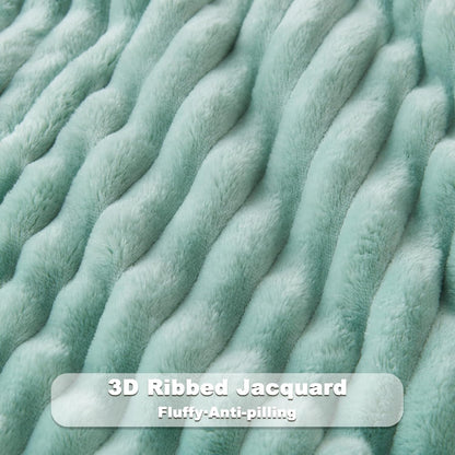 NEWCOSPLAY Super Soft King Blanket New Sage Green Premium Silky Flannel Fleece 3D Ribbed Jacquard Lightweight Bed Blanket All Season Use (New Sage Green Ribbed, King(90"x110"))