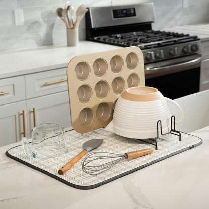 S&T INC. Dish Drying Mat XL, 18” x 24”, Absorbent Microfiber Kitchen Counter Mat, Dish Drying Pad for Dishes, Utensils, Pots and Pans, Extra Large, Stitched Plaid