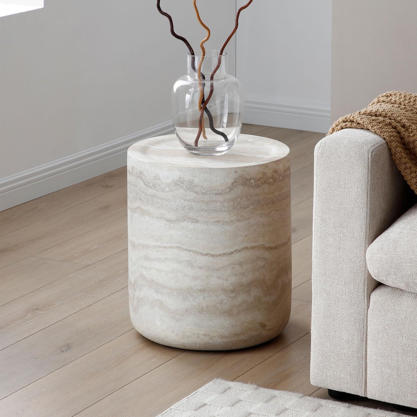 Faux Marble Coffee Table, Modern Round Coffee Table for Living Room, Circle Drum Coffee Side Tables, Fiberglass Center End Table for Small Place Apartment Office (15.74" Marble)