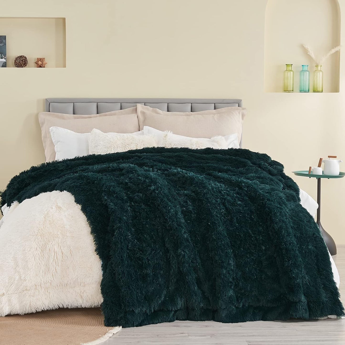 GONAAP Fuzzy Faux Fur Throw Blanket Queen Size Dark Teal Super Soft Cozy Plush Fuzzy Shaggy Blanket for Couch Sofa Bed (Dark Teal, Queen(90"x90"))