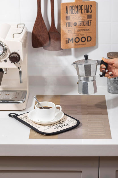 LEXMORE Placemats Set of 8 Vinyl/Plastic Woven Place Mats for Kitchen Table Indoor/Outdoor Washable Placemat Wipeable Dining Table Mats(Gold Dune)