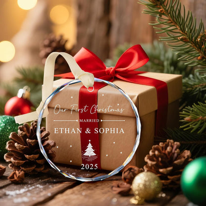 Personalized First Christmas Married Ornament 2025, 1st Year Wedding Ornament for Newlywed, Custom Christmas Ornament Hanging Decoration for Couples Just Married with Gift Box