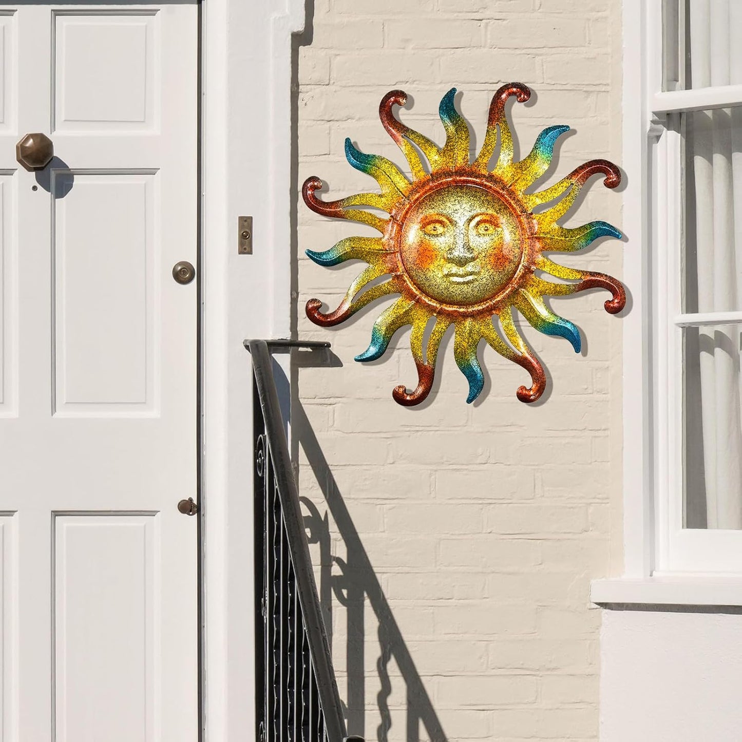 MACLARONX Metal Sun Wall Decor, Sun Face for Outdoor Garden Fence Yard Art Porch Door Patio Living Room Home Decorations Farmhouse Indoor Gift for Housewarming, Y1