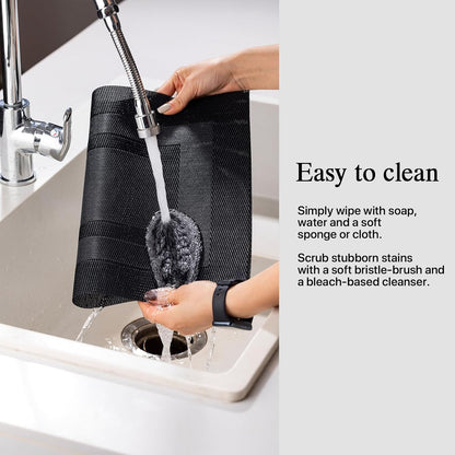 Placemat Set of 4 - Easy Clean Woven Vinyl Placemats for Dining Table, Indoor/Outdoor Place Mats, Washable PVC Table Mats（Black Cube）