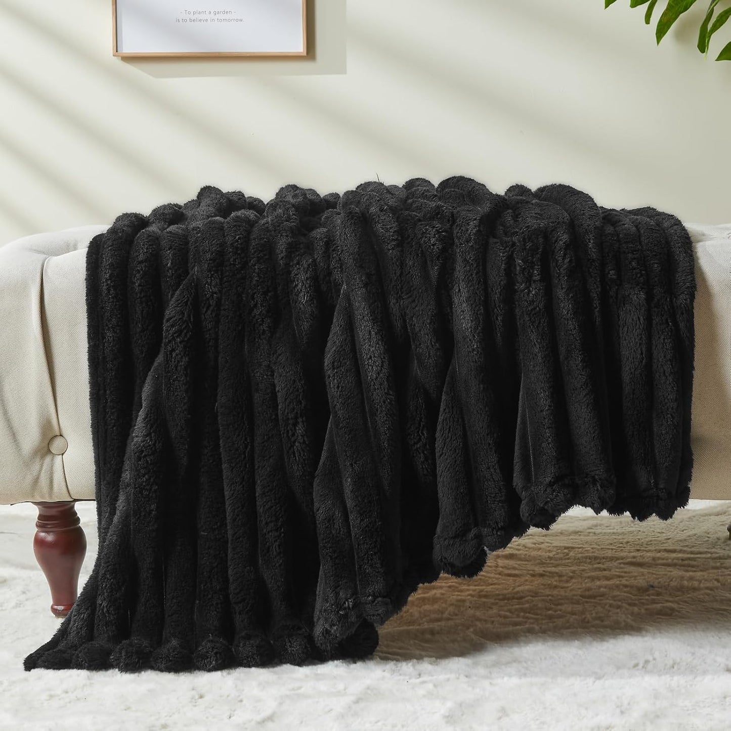 NEWCOSPLAY Super Soft Throw Blanket Black Premium Silky Flannel Fleece 3D Ribbed Jacquard Lightweight Bed Blanket All Season Use (Black Ribbed, Throw(50"x60"))