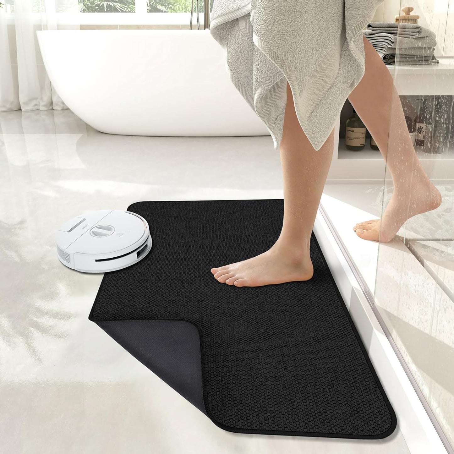 Bath Mat,Ultra Thin Bathroom Runner Rugs,Large Bath Mats for Bathroom,Quick Dry,Non-Slip,Machine Washable,Low Pile,Bath Rug,Shower Outside,Sink,Home Decor Accessories.Black,1'5"x2'3"(2 Pack)