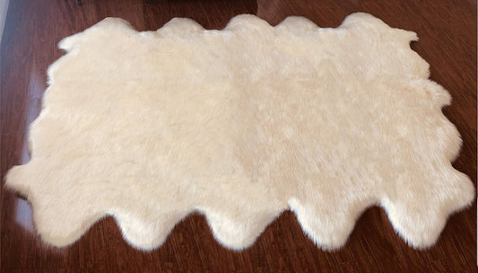 LAMBZY Faux Sheepskin Hypoallergenic Free Shape Silky Shag Rug, Luxury Shaggy Silky Plush Carpet for Bedrooms Rugs Living Room Kids Rooms Sofa Floor Rugs (Decto 10 Pelts 6'x10', 180x300cm,White)