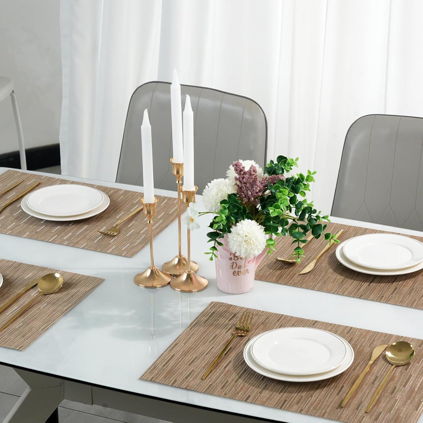 Placemats Set of 12，Non-Slip PVC Weave Table Mats Easy to Clean，Heat Resistant Place Mats for Kitchen Dining Table Decoration Indoor Outdoor，Light Brown