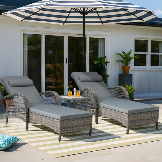 VIVIJASON 3 Pieces Outdoor Wicker Chaise Lounge Chair Set, All-Weather PE Rattan Cushioned Patio Lounger Set of 2 with Side Table, Adjustable Pool Sunbathing Recliner with Armrest & Pillow, Gray