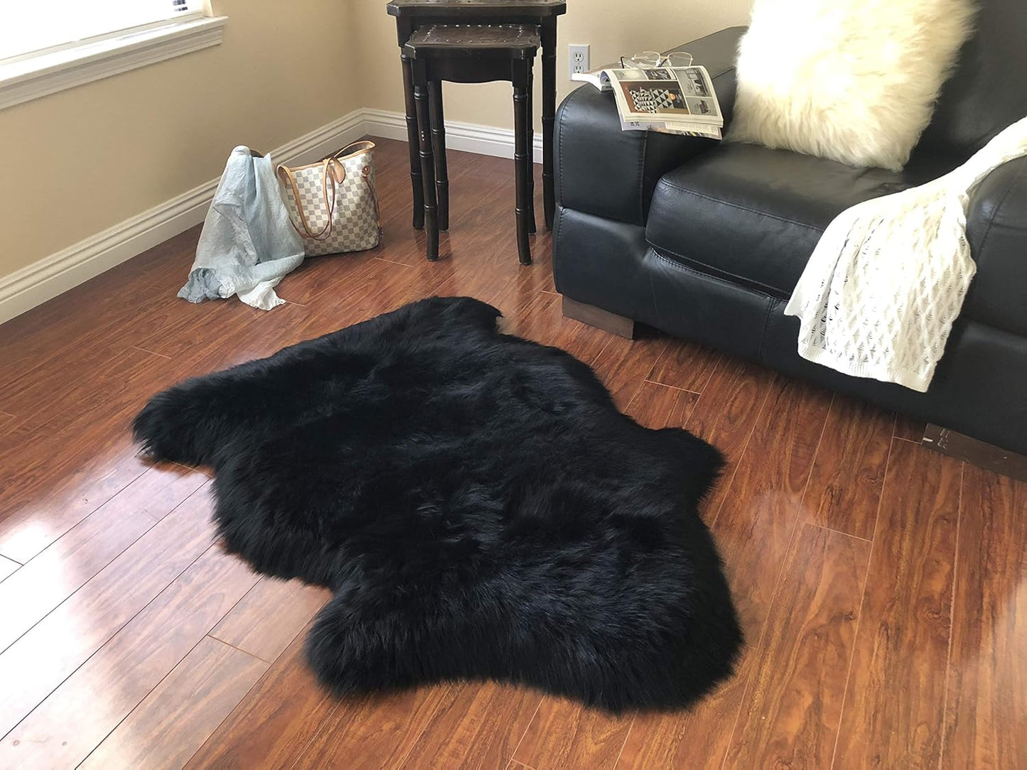 LAMBZY Faux Sheepskin Hypoallergenic Free Shape Silky Shag Rug, Luxury Shaggy Silky Plush Carpet for Bedrooms Rugs Living Room Kids Rooms Sofa Floor Rugs (Single 2'x3',60x90cm, Black)