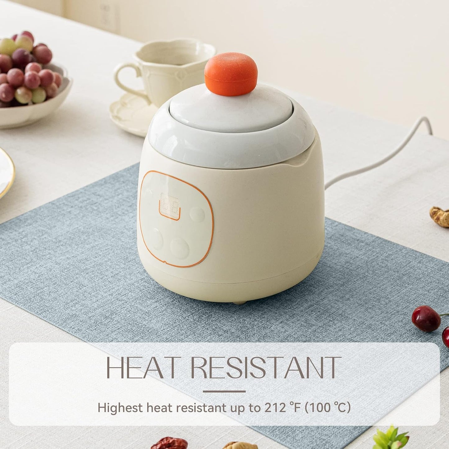 Romanstile Vinyl Placemats Set of 12-12 X 18 Inch - Heat Resistant Place Mats 100% Waterproof Oilproof Wipeable Reversible Faux Leather Table Mats for Kitchen/Dining/Party/Outdoor, Sky Blue