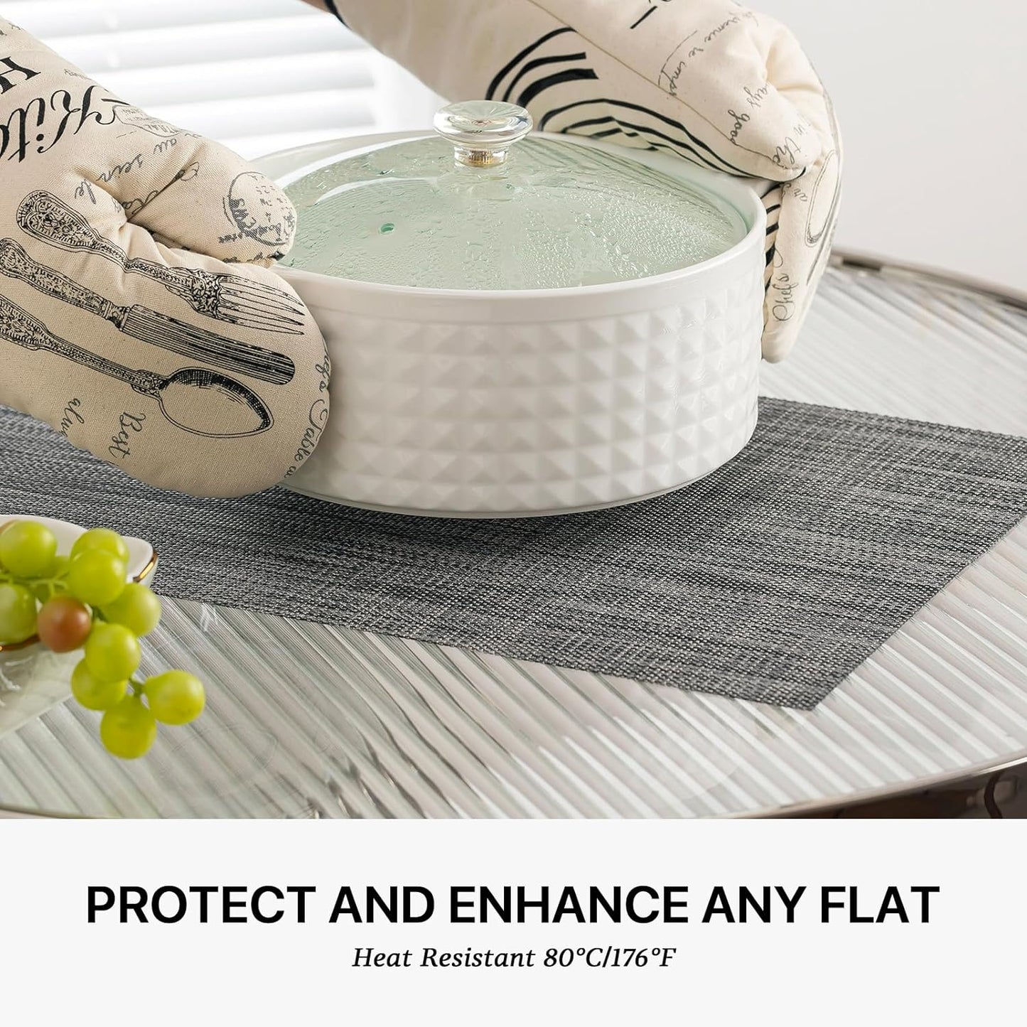 LEXMORE Placemat Set of 4 Vinyl/Plastic Woven Place Mats for Kitchen Table Indoor/Outdoor Washable Placemat Wipeable Dining Table Mats(Dark Gray)