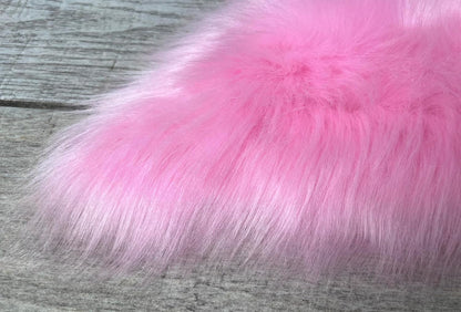 LAMBZY Faux Sheepskin Super Soft Hypoallergenic Free Shape Silky Shag Rug, Luxury Shaggy Plush Carpet for Bedrooms Living Kids Room Sofa Rugs (Pink, Quarto 4 Pelts 4'x6')