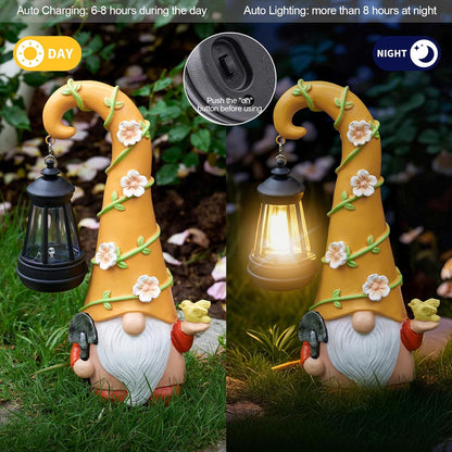 RM ROOMERS Solar Gnome Statue Light Garden Lantern Solar Gnome Outdoor Figurine Light for Yard Decorations Solar Light Resin Gnomes for Patio Decor Garden Housewarming Birthday Gifts for Women
