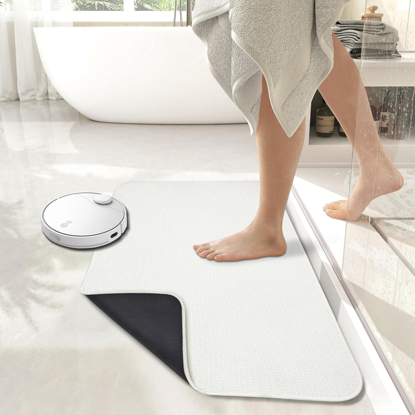 Bath Mat,Ultra Thin Bathroom Rugs,Rubber Bath Mats for Bathroom,No Slip Bath Rugs,Quick Dry,Machine Washable,Low Pile,Absorbent,Shower Outside,Sink,Home Decor Accessories.White,1'8"x2'8"(20x32inch)