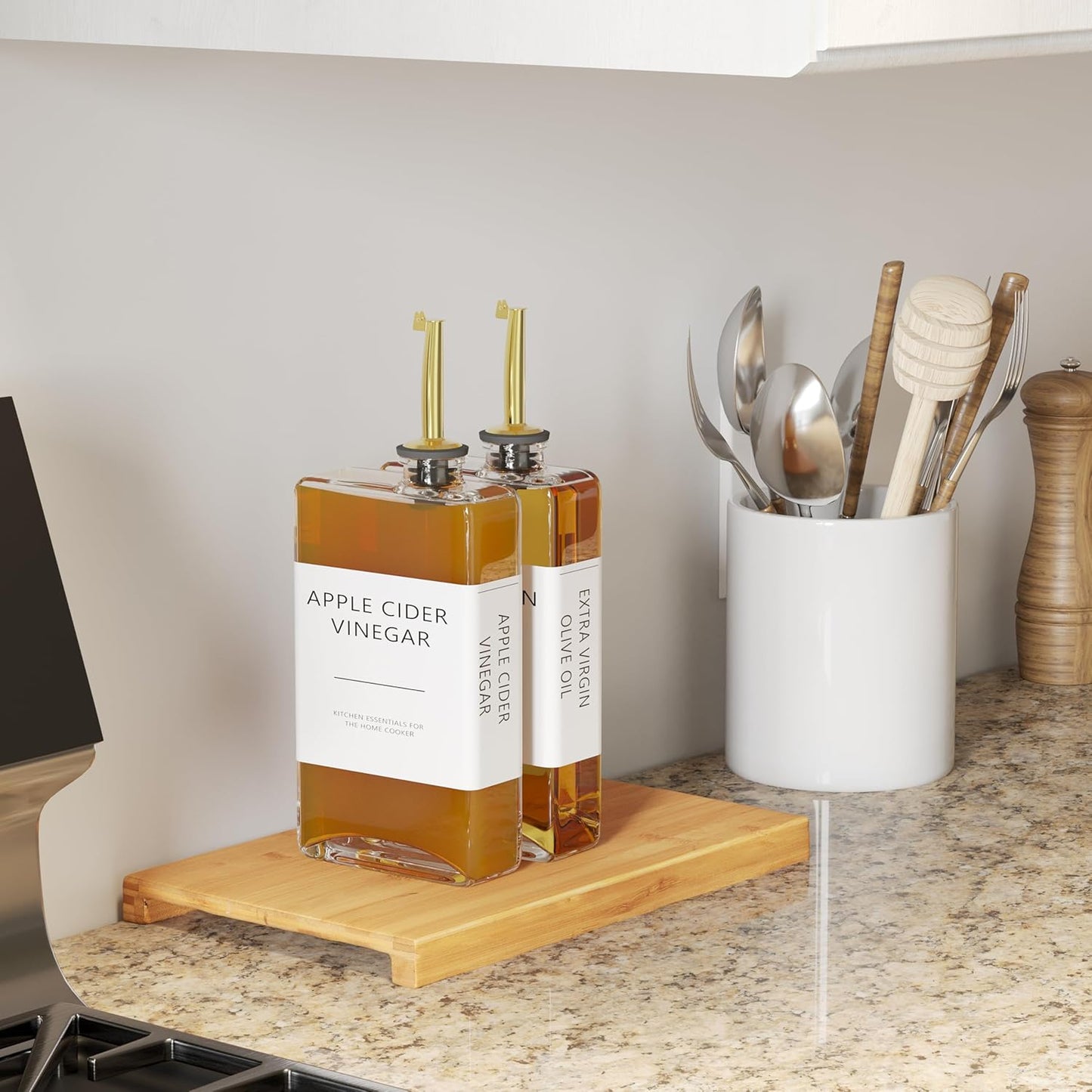 New England Stories Kitchen Cooking Oil Dispenser Set, Olive Oil and Vinegar Bottles, Soy Sauce Dispenser - 2 Pieces, Gold, Durable & Stylish Design