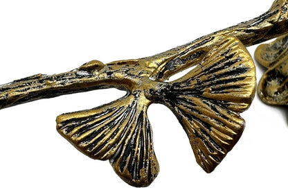 Candle Snuffer, Candlesnuffers Wick Snuffer Candle Extinguisher Accessory for Putting Out Extinguish Candle Wicks Flame Safely, Ginkgo Leaf Design Retro Gold