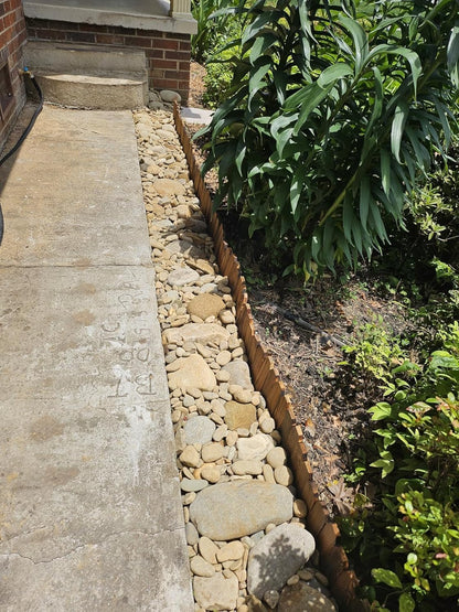 Wood Garden Edging, Wooden Fence Border Decorative Small Picket Panels for Flower Bed Barriers and Landscape Fencing (5.9" H x 47" L, 3 Pack)