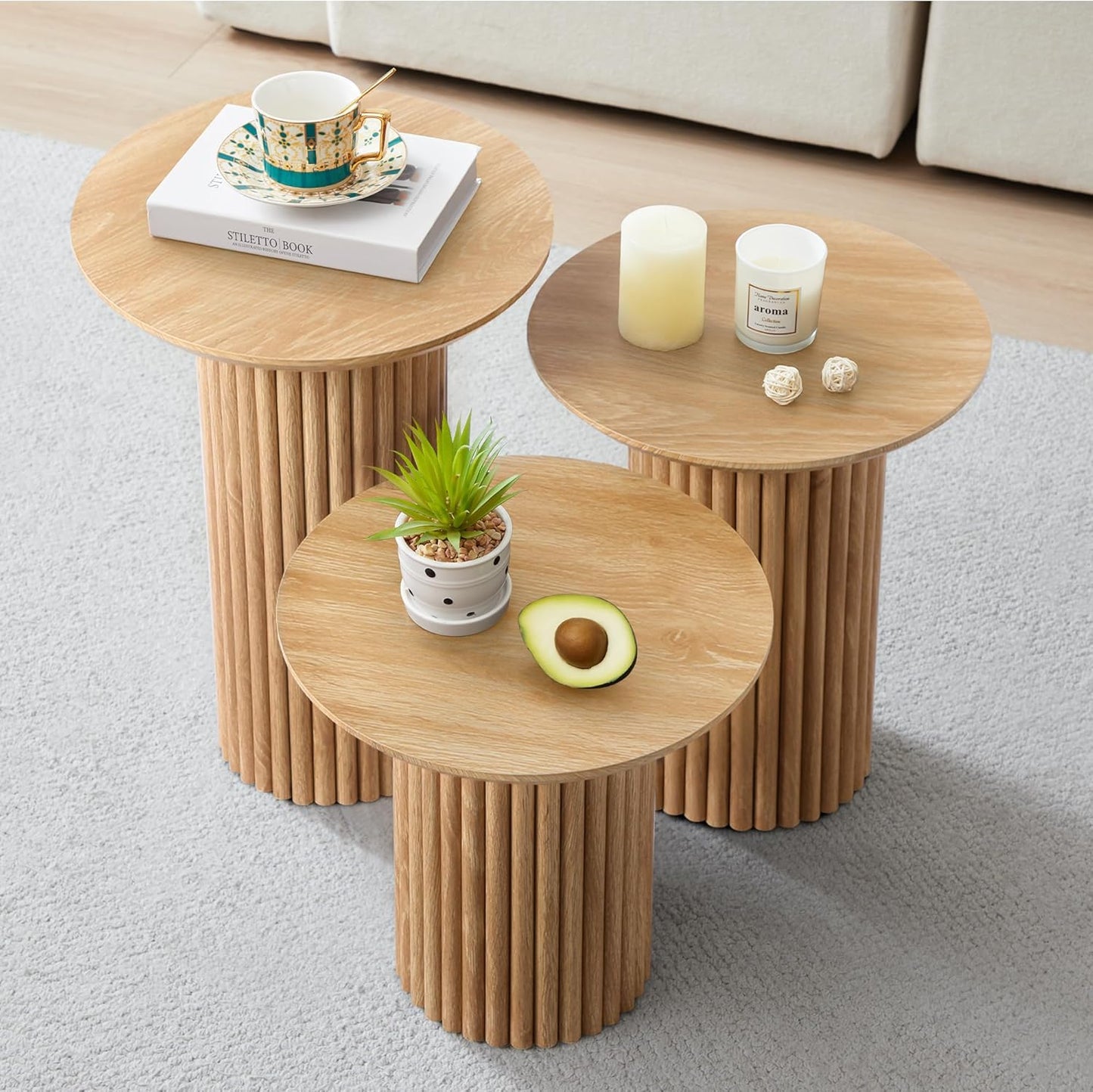 Round Nesting Coffee Table Set of 3,Mid Century Modern Fluted Coffee and End Table Set,Small Circle Wooden Side Table Drink Table for Living Room (Natural)