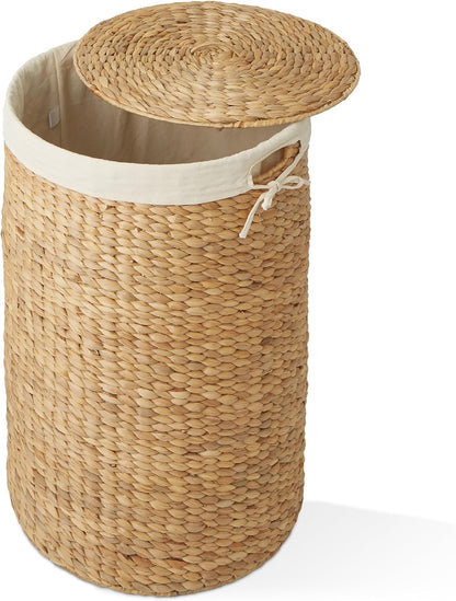 Casafield Round Laundry Hamper with Lid and Removable Liner Bag - Natural, Woven Water Hyacinth Wicker Laundry Basket for Clothes and Towels