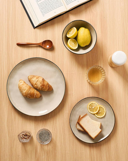 Famiware Dinnerware Sets for 6, Ocean Round 18-Piece Kitchen Plates and Bowls Sets, Microwave and Dishwasher Safe, Scratch Resistant, Light khaki