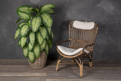 Rattan Kobo Indoor Outdoor Planter Basket with Plastic Pot X Large 12 Gallon Soil Capacity