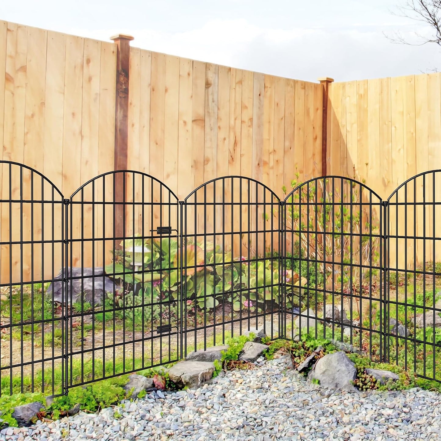 Metal Garden Fence with Gate 42in (H) x 18.7ft (L), 1 Gate+ 7 Panels Dog Fences Border Fence Animal Barrier, No Dig Garden Fencing for Yard Flower Bed Lawn Patio Outdoor, ECG4208G, Black