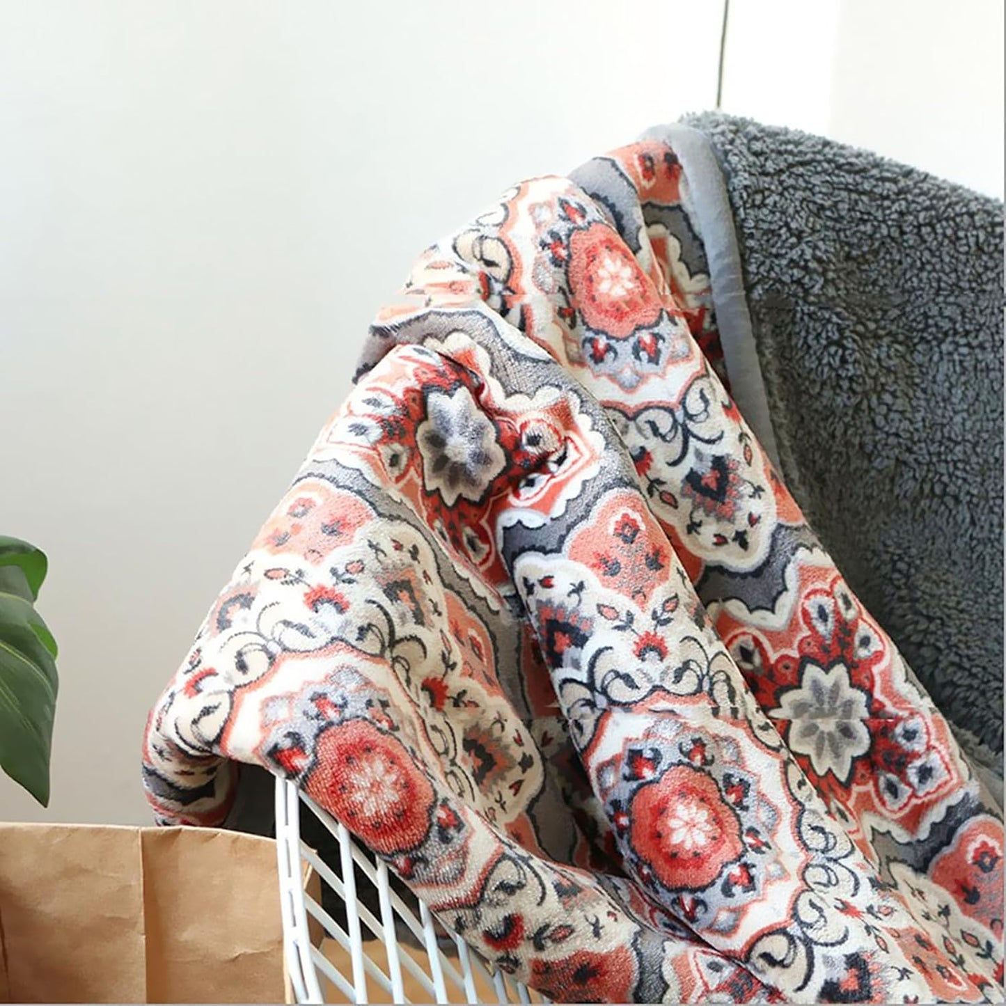 UKELER Floral Sherpa Bed Blanket King Size 90'' x 108'', Native American Cozy Warm Blanket for Bed/Couch/Sofa, Great Gift for Women's Day,Mother's Day,Father's Day,Thanksgiving,Christmas,Birthday