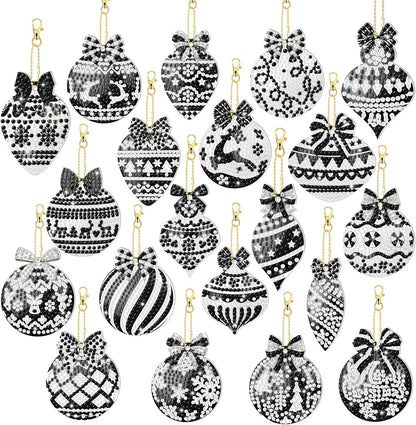 Tondiamo 20 Pcs Christmas Diamond Painting Keychain Kits 5D DIY Diamond Art Pendants Double Sided Hanging Key Chains for Christmas Party Decoration DIY (Black Style)