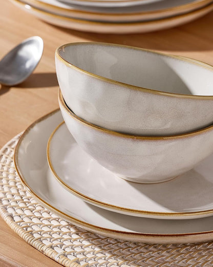 Famiware Ocean Round Plates and Bowls Set, 18 Pieces Dinnerware Sets, Dishes Set for 6, Reactive Glaze, Microwave and Dishwasher Safe, Scratch Resistant, Cappuccino White