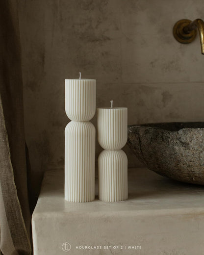 LAWA Hourglass Pillar Candle - Large Beautiful Handmade Pillar Scented Soy Wax Elegant Bubble Aesthetic Candle Housewarming Gift Home Room Shelf Decor Idea - White (Set of 2)
