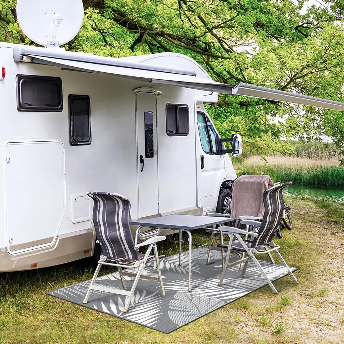 GENIMO Outdoor Rug 3' x 5' Waterproof for Patios Clearance, Reversible Outdoor Plastic Straw Camping Rug Carpet, Large Area Rugs Mats for RV, Camper, Deck, Balcony, Porch, Beach, Picnic, Grey&White