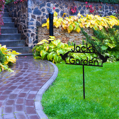 Personalized Metal Garden Sign with Stake, Custom Garden Decor for Outdoor, Custom Family Name Sign, Patio Decorations, Lawn Art, Farmhouse Decorative, Housewarming Gift (CstmDesign9)