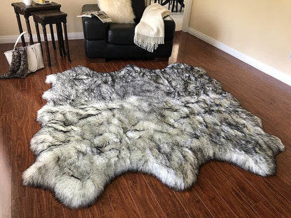 LAMBZY Faux Sheepskin Hypoallergenic Free Shape Silky Shag Rug, Luxury Shaggy Carpet for Bedrooms Rugs Living Kids Rooms Floor Rugs (Sexto 6 Pelts 6'x6', 180x180 cm, White/Black Tips)