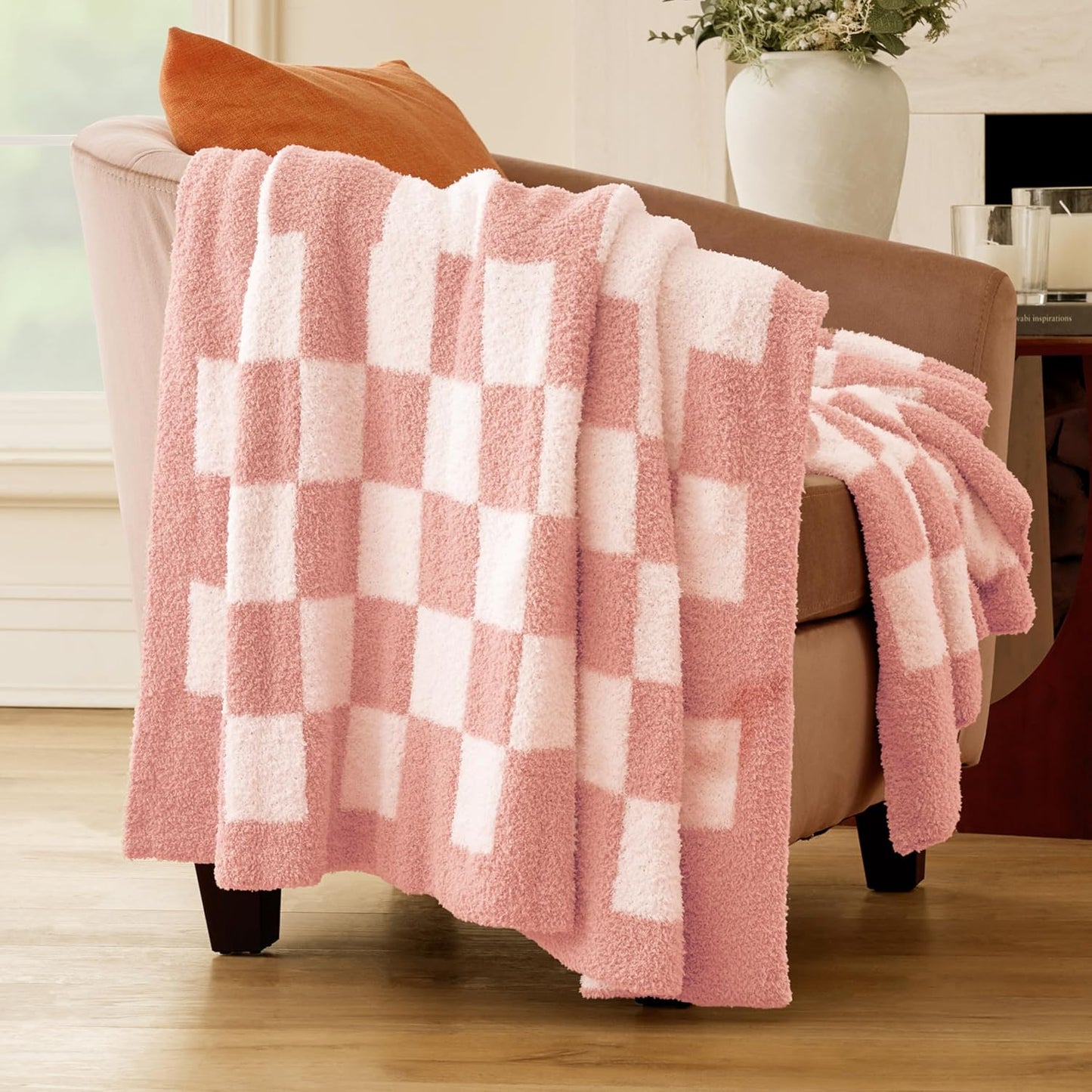 Joiedomi Throw Blanket for Couch, Pink White Checkered Knitted Blankets Gifts for Women Mom Girls, Cozy Cute Soft Throw Home Room Decor Aesthetic Women Mothers Birthday Gifts 50x70 Inches