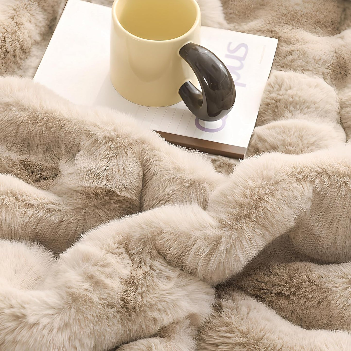 UKELER Faux Fur Throw Blanket Plush Thick Fleece Blanket Fluffy Cozy Soft Warm Blankets Throws for Bed, Couch, Sofa, Office, Camping 50''x60'' Camel