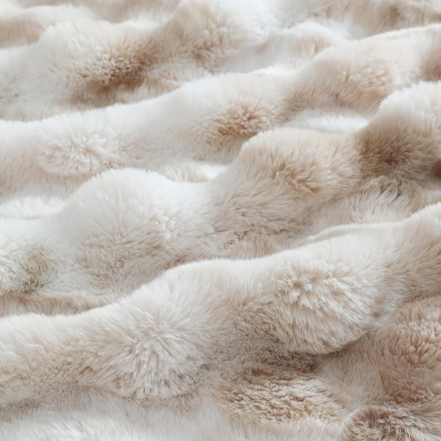 UKELER Camel Large Fluffy Bed Blankets Throws Twin Size, Cozy Shaggy Faux Fur Blanket Soft Plush Thick Throw Blanket for Bed, Couch, Sofa, Office, Camping 60''x80''